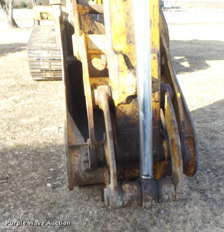 image for item DB0856 1985 Caterpillar 215B LC excavator