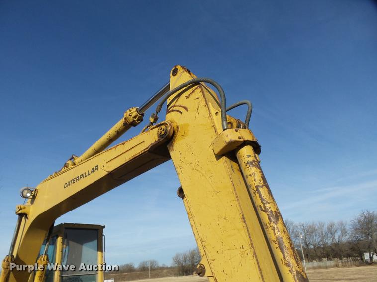 image for item DB0856 1985 Caterpillar 215B LC excavator