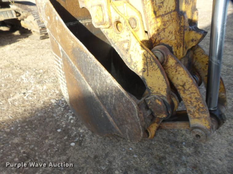 image for item DB0856 1985 Caterpillar 215B LC excavator