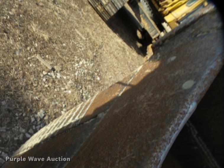 image for item DB0856 1985 Caterpillar 215B LC excavator