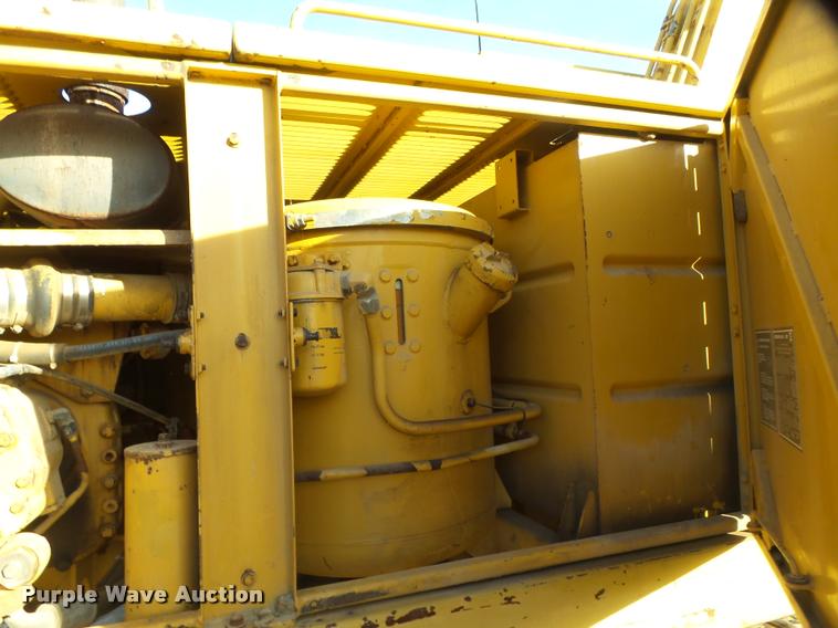 image for item DB0856 1985 Caterpillar 215B LC excavator