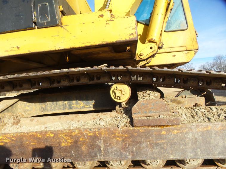 image for item DB0856 1985 Caterpillar 215B LC excavator