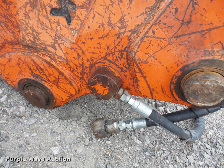 image for item DB2882 NPK G26J concrete pulverizer