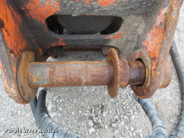 image for item DB2882 NPK G26J concrete pulverizer