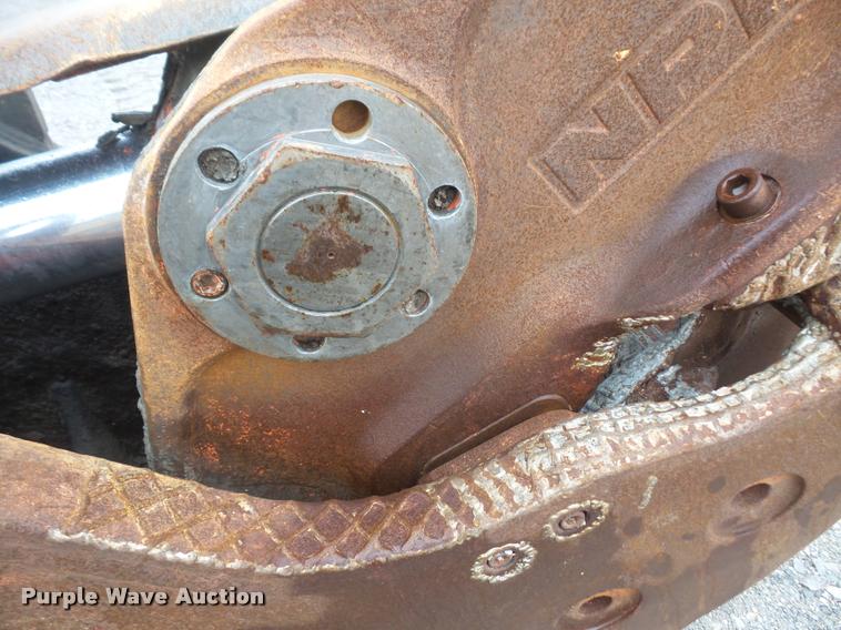 image for item DB2882 NPK G26J concrete pulverizer