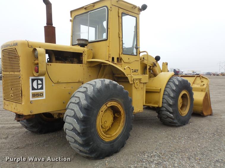 image for item DB2884 1977 Caterpillar 950 wheel loader