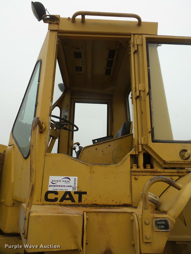image for item DB2884 1977 Caterpillar 950 wheel loader