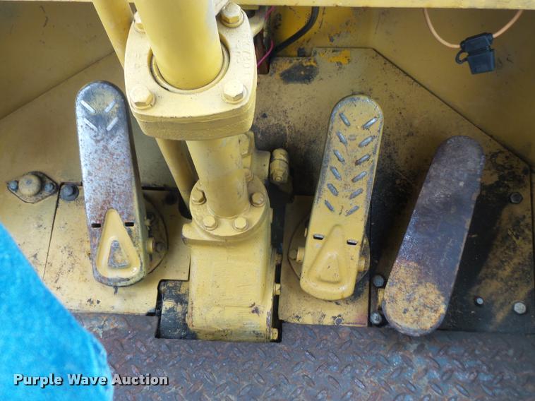 image for item DB2884 1977 Caterpillar 950 wheel loader