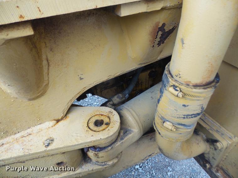 image for item DB2884 1977 Caterpillar 950 wheel loader
