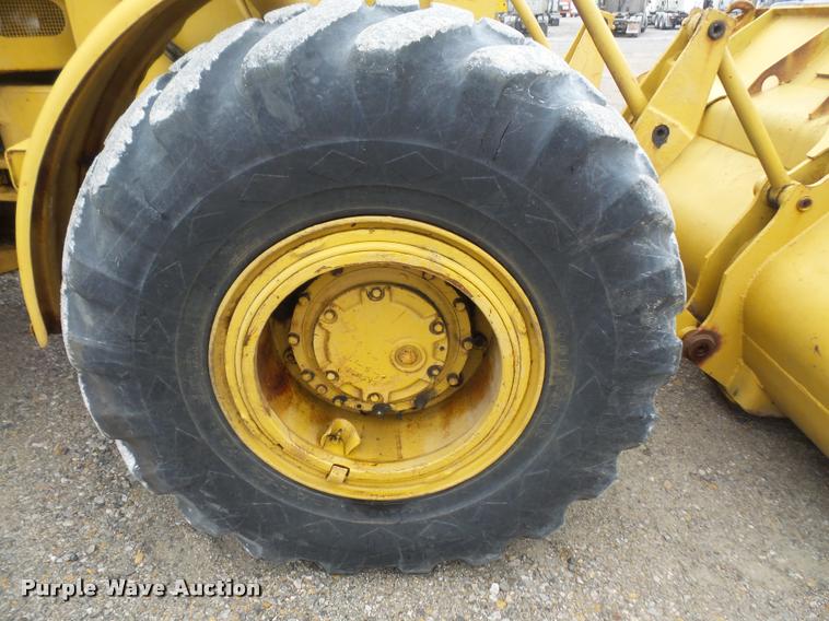 image for item DB2884 1977 Caterpillar 950 wheel loader
