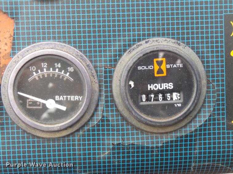 image for item DB2892 2000 Ditch Witch 3700 trencher