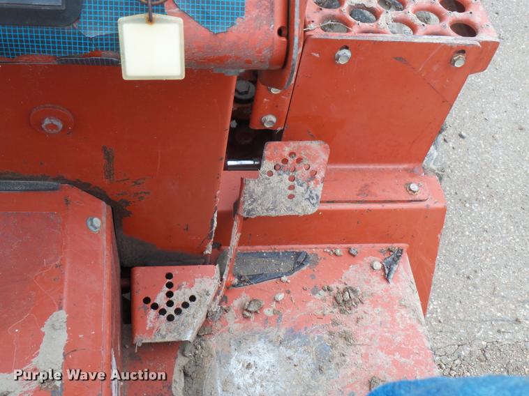 image for item DB2892 2000 Ditch Witch 3700 trencher