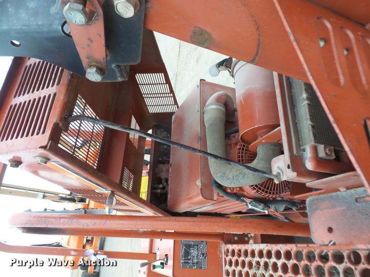 image for item DB2892 2000 Ditch Witch 3700 trencher