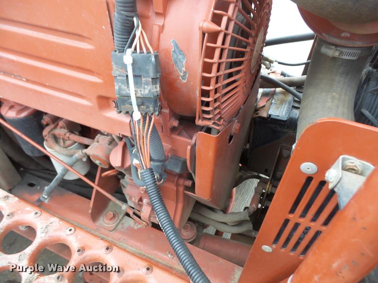 image for item DB2892 2000 Ditch Witch 3700 trencher