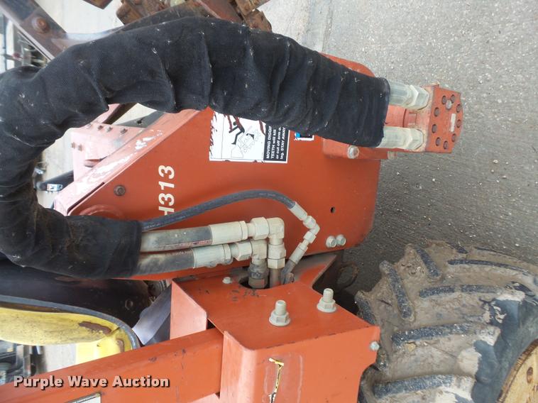 image for item DB2892 2000 Ditch Witch 3700 trencher