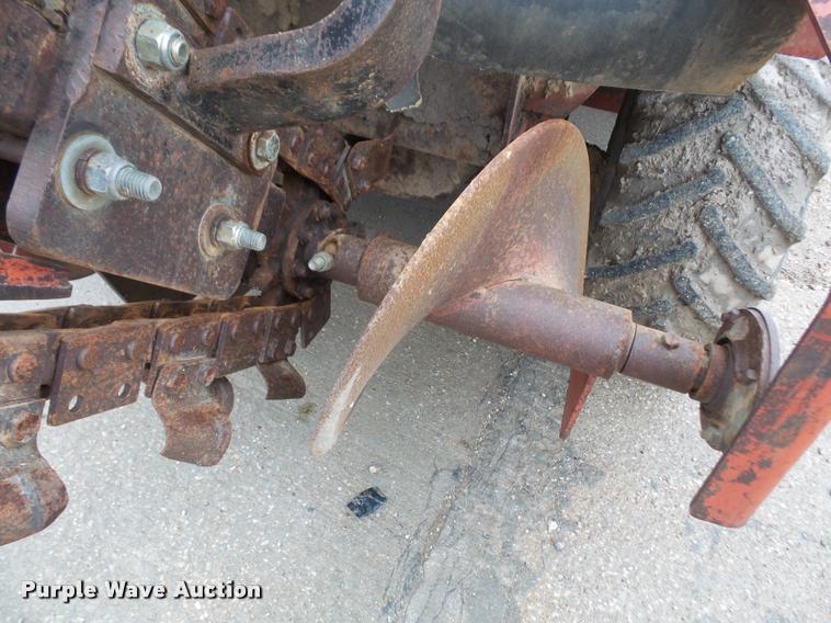 image for item DB2892 2000 Ditch Witch 3700 trencher