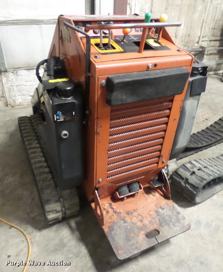 image for item DB2904 2008 Ditch Witch SK650 compact utility loader