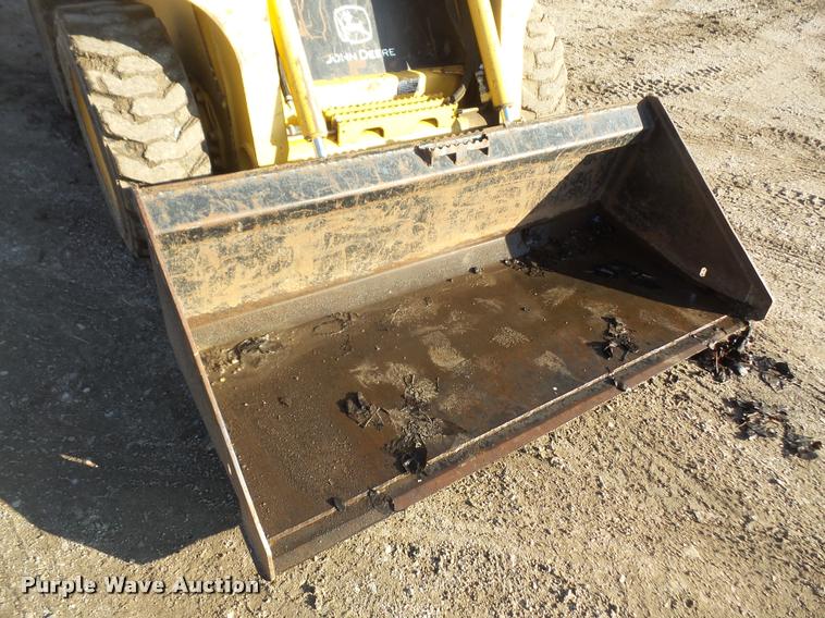 image for item DB2908 2006 John Deere 317 skid steer