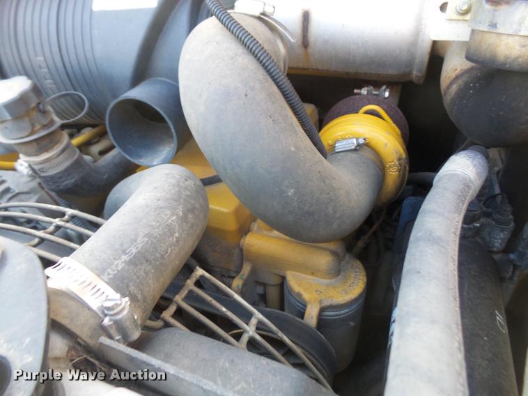 image for item DB2908 2006 John Deere 317 skid steer