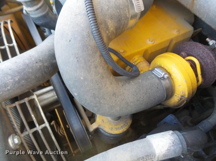 image for item DB2908 2006 John Deere 317 skid steer