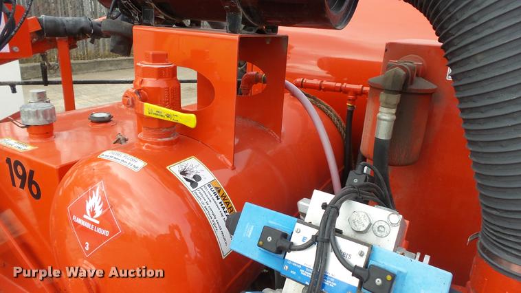 image for item DB2926 2011 Crafco Magnum spray insulation patcher