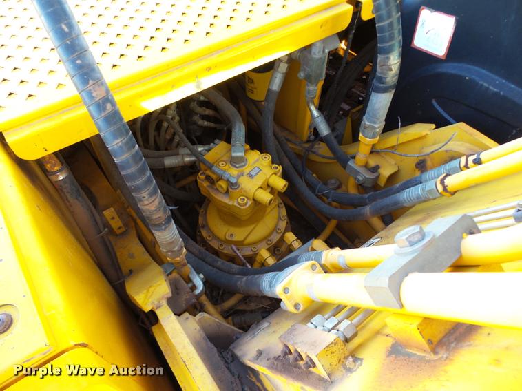 image for item DB4660 2006 JCB JS220LC excavator