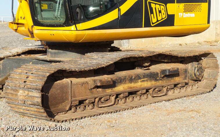 image for item DB4660 2006 JCB JS220LC excavator