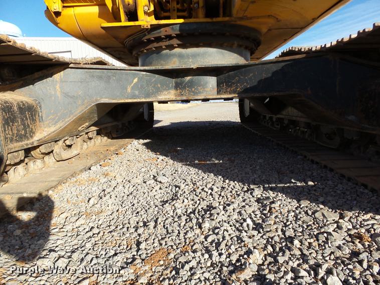 image for item DB4660 2006 JCB JS220LC excavator