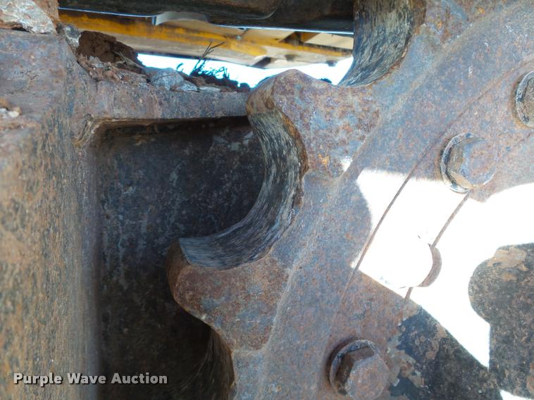 image for item DB4660 2006 JCB JS220LC excavator