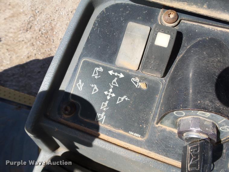 image for item DB4661 2001 Caterpillar 416C backhoe