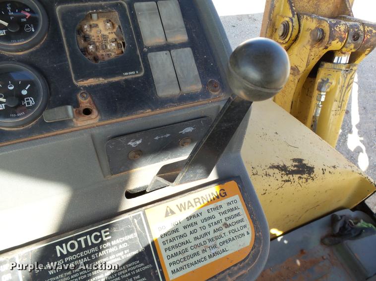 image for item DB4661 2001 Caterpillar 416C backhoe