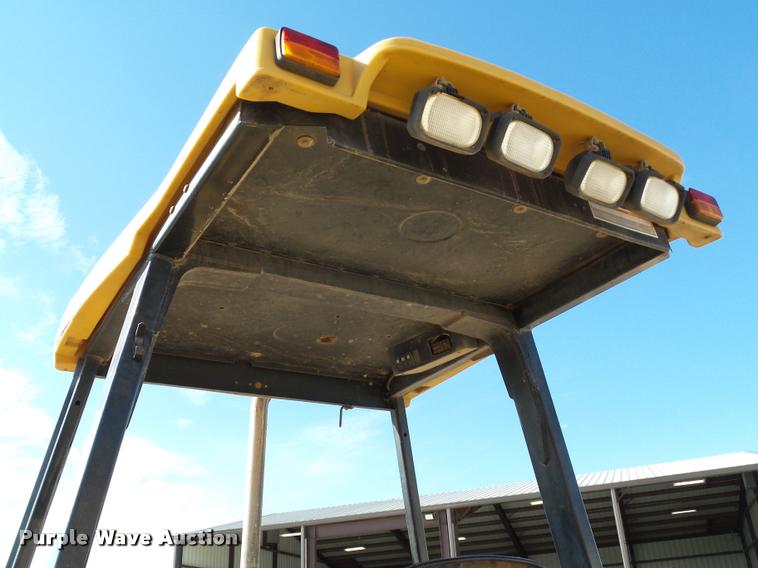 image for item DB4661 2001 Caterpillar 416C backhoe