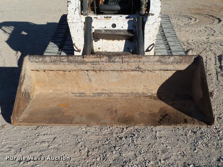 image for item DB4662 2007 Bobcat T250 skid steer