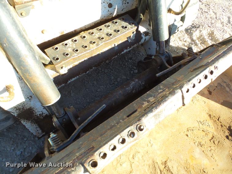 image for item DB4662 2007 Bobcat T250 skid steer