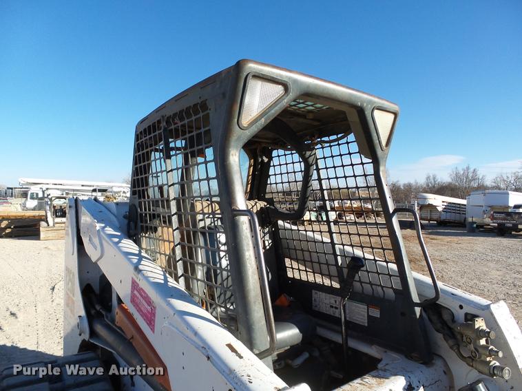 image for item DB4662 2007 Bobcat T250 skid steer