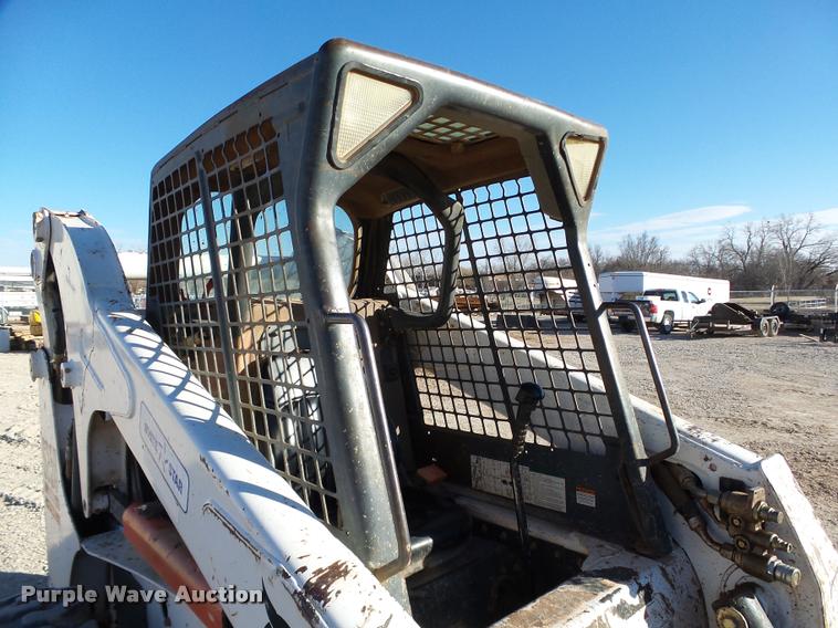 image for item DB4663 2005 Bobcat S250 skid steer