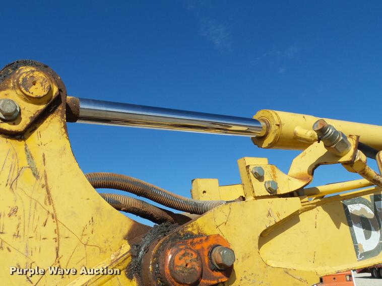 image for item DB4664 2005 John Deere 27C ZTS compact excavator