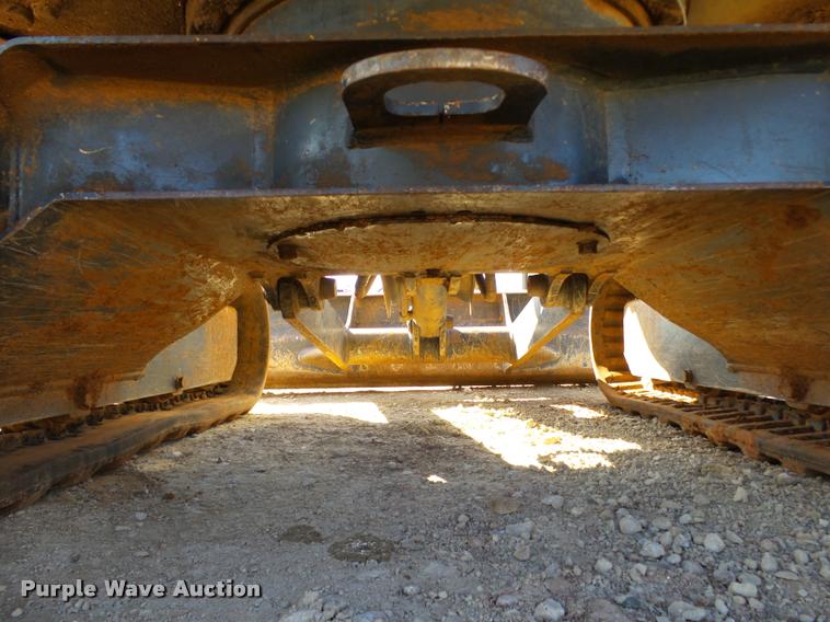 image for item DB4664 2005 John Deere 27C ZTS compact excavator