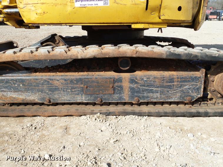 image for item DB4664 2005 John Deere 27C ZTS compact excavator