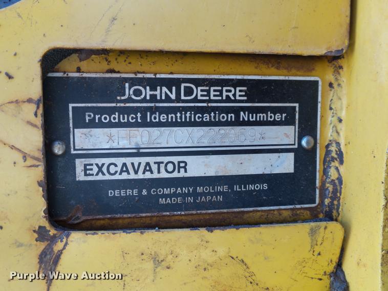 image for item DB4664 2005 John Deere 27C ZTS compact excavator