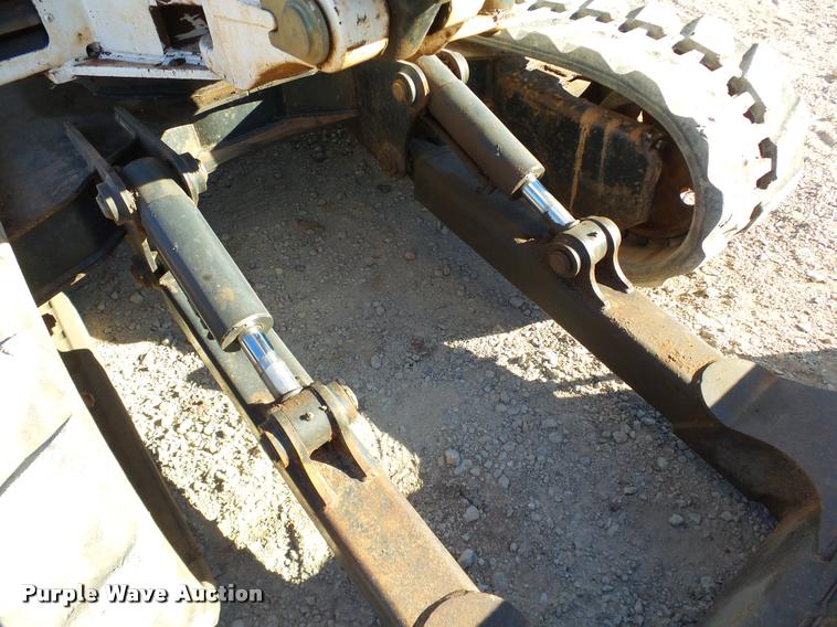 image for item DB4665 2006 Bobcat 337G compact excavator