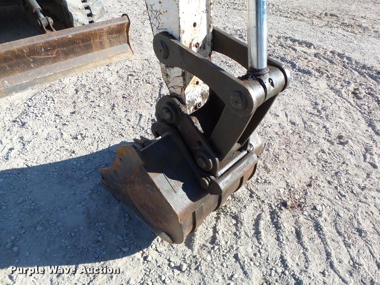 image for item DB4665 2006 Bobcat 337G compact excavator