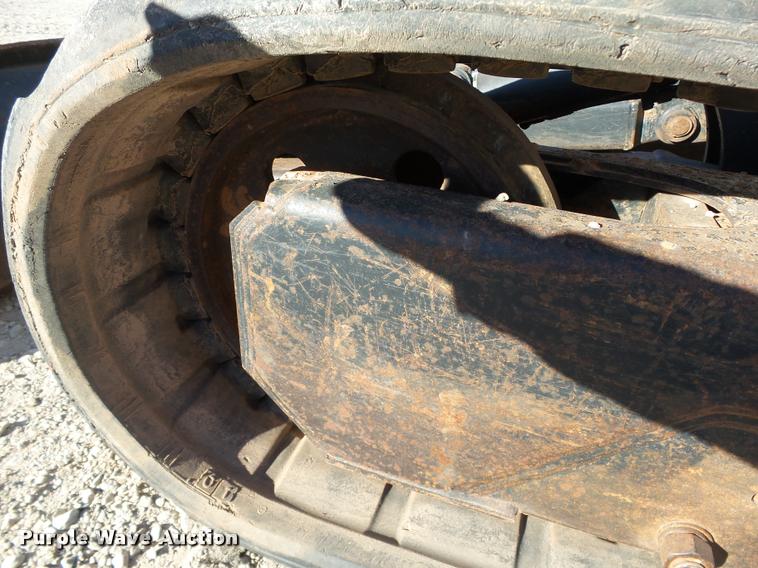 image for item DB4665 2006 Bobcat 337G compact excavator