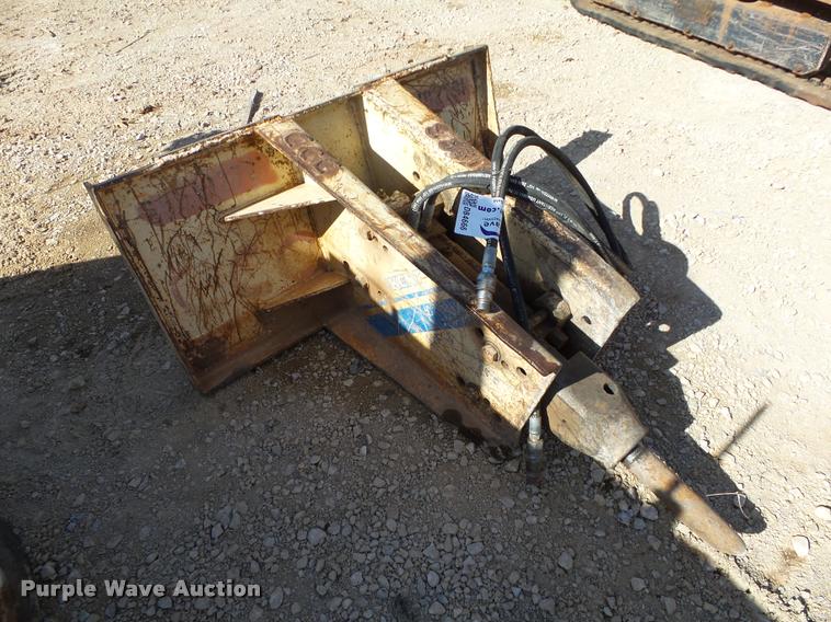 image for item DB4666 Kent KF4 skid steer breaker