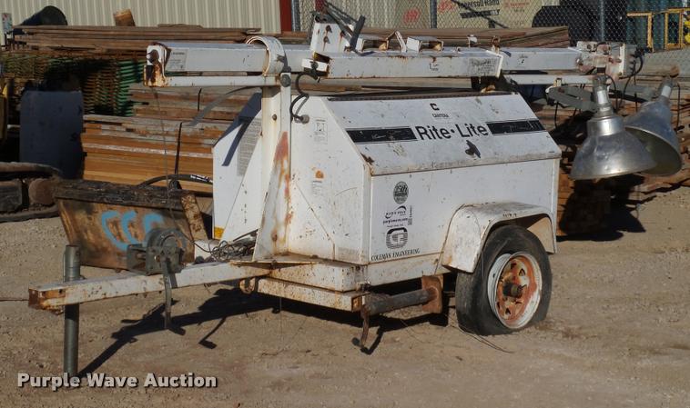 image for item DB4667 Coleman Rite Lite light plant