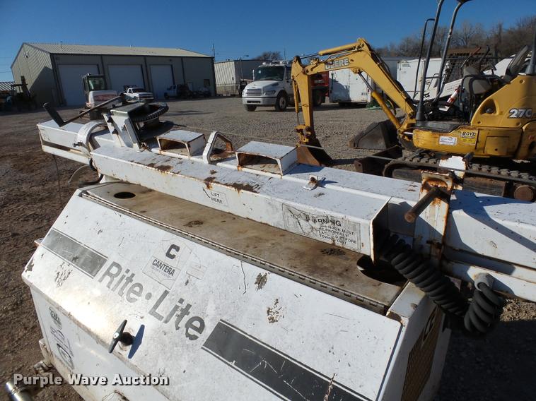 image for item DB4667 Coleman Rite Lite light plant