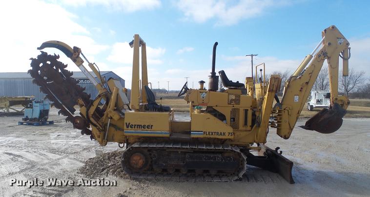 image for item DB5421 2001 Vermeer Flex Trak 75 trencher