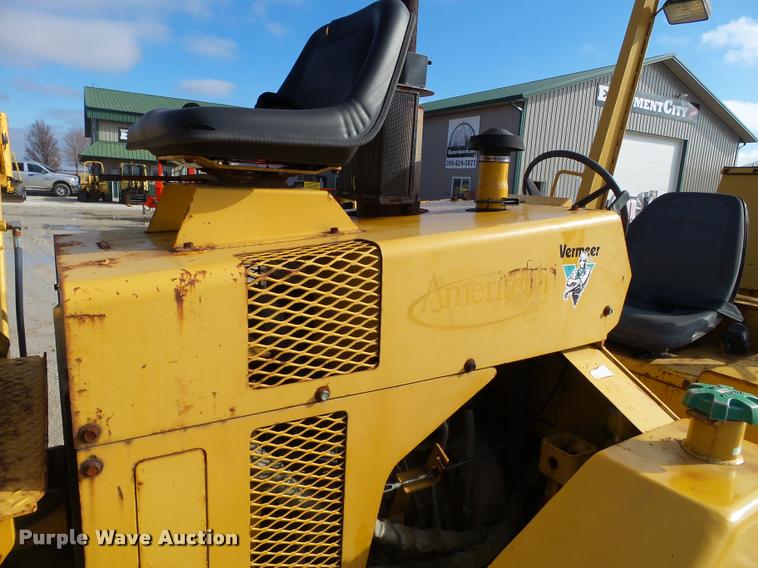 image for item DB5421 2001 Vermeer Flex Trak 75 trencher