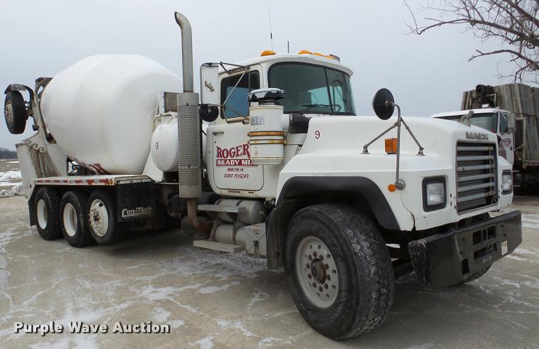 image for item DB5427 1998 Mack RD690S ready mix truck