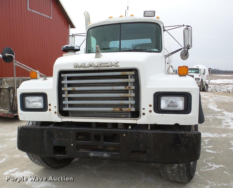 image for item DB5427 1998 Mack RD690S ready mix truck